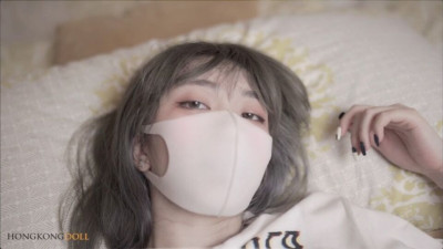 Luring HongKongDoll's amateur smut