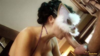 Voluptuous floozy's blowjob movie