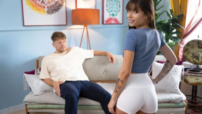 Sex hungry Mells Blanco at firm ass sex